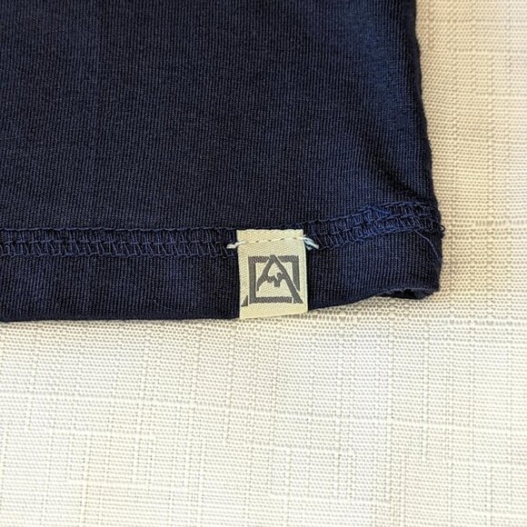 Avalanche Outdoor Inspired Apparel Co. Kids Navy Blue Hiking Camping T Shirt‎ - Picture 7 of 9